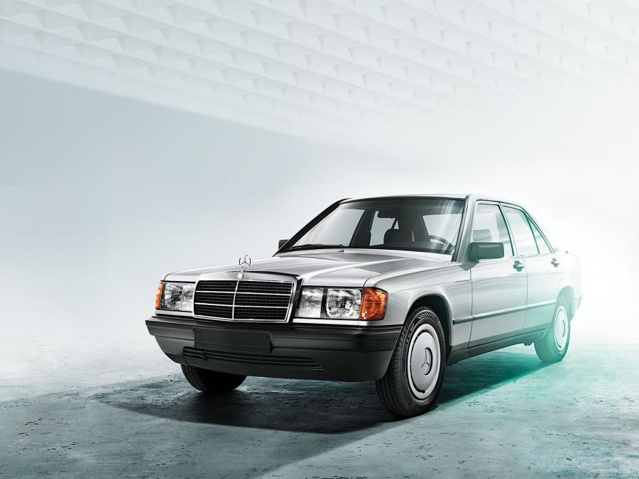  Mercedes-Benz 190 1982 года  (фото 16 из 16)